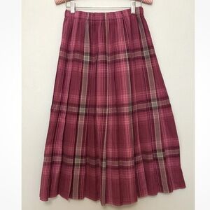 Vintage Appleseed's Plaid Pleated Skirt Petite